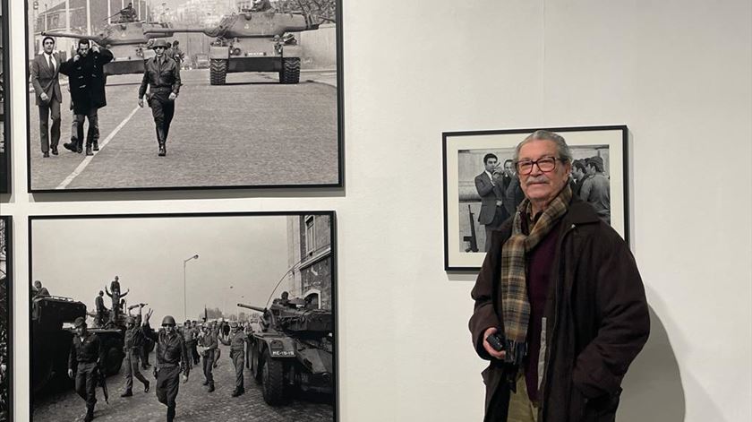 Câmara de Torres Vedras compra acervo do fotógrafo Eduardo Gageiro por 250 mil euros