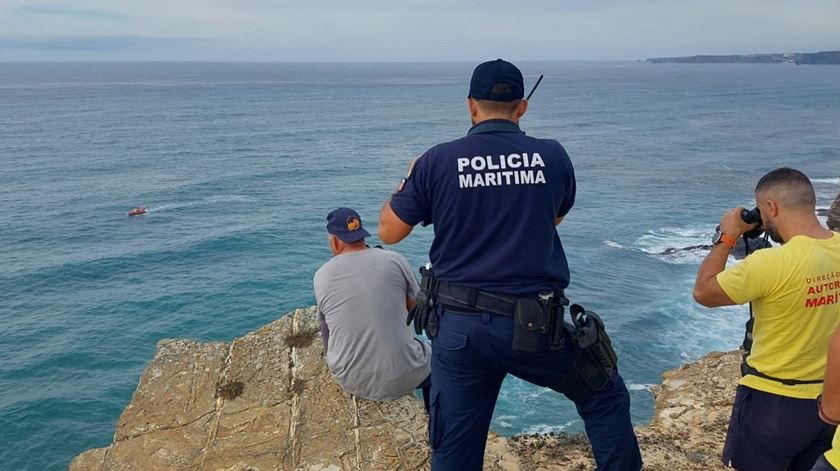 Buscas por pescador submarino desaparecido em Aljezur suspensas sem resultados
