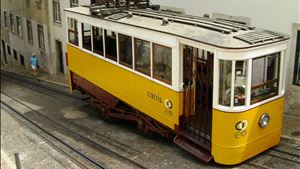 Elevador da Glória sem supervisão de segurança? Governo diz que responsabilidade é da Carris
