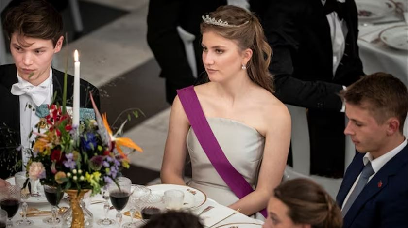 Futura rainha da Bélgica impedida de terminar mestrado em Harvard