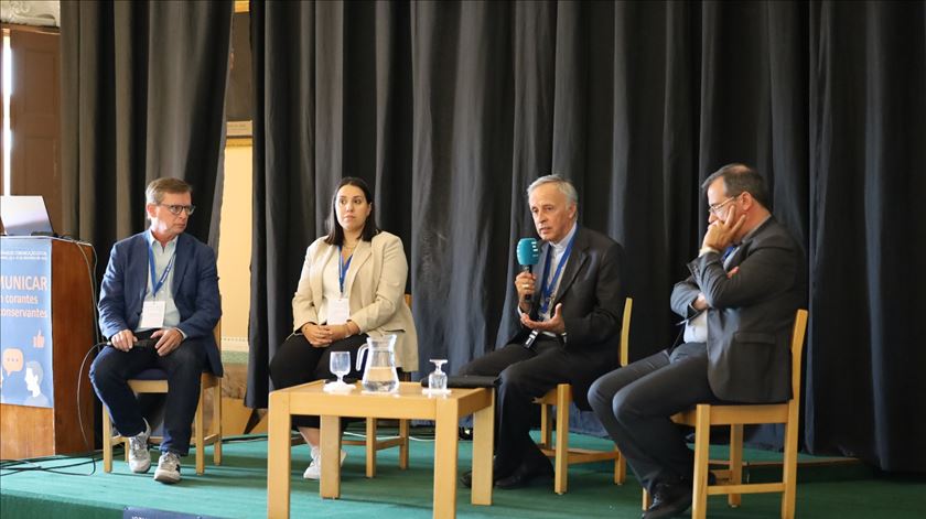 Jornadas de Comunicação com apelos ao investimento e à construção de comunidade