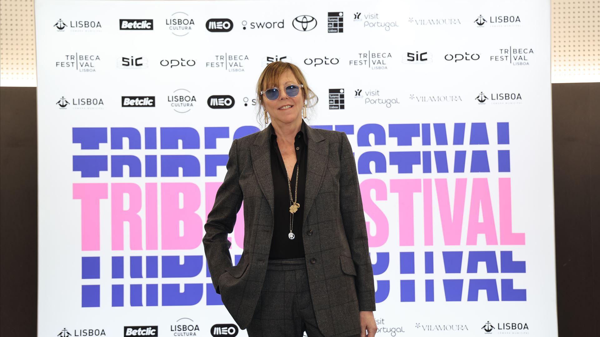 Jane Rosenthal Choca o Mundo: 'Artistas Revelam Verdades que Políticos Ocultam' - Veja o Que Vem Aí!