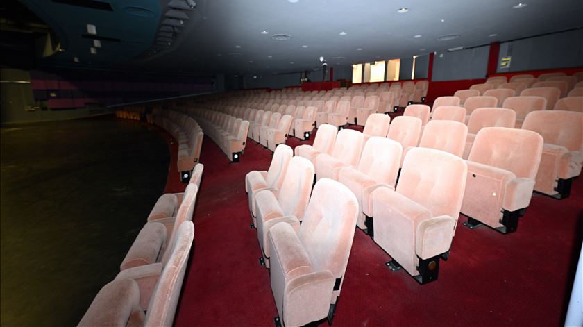 Cinemas tiveram mais receitas mas menos espectadores nos primeiros meses do ano Cinemas tiveram mais receitas mas menos espectadores nos primeiros meses do ano