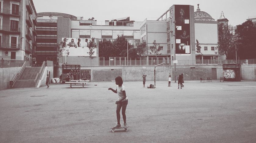 Pessoal não docente não tem formação específica. Foto: Mercedes Carballo/Unsplash