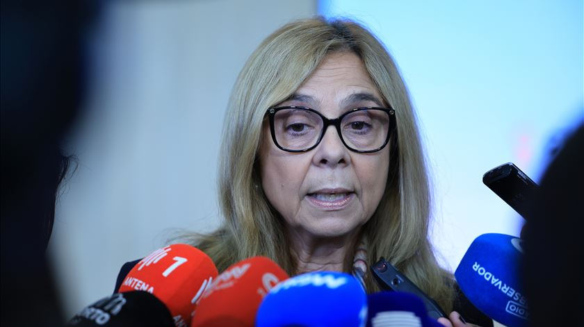 Ministra vai reunir-se com nova associação de médicos tarefeiros