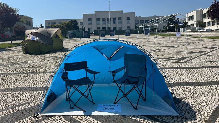 ​Tendas à porta do Instituto Superior Técnico? São estudantes em protesto