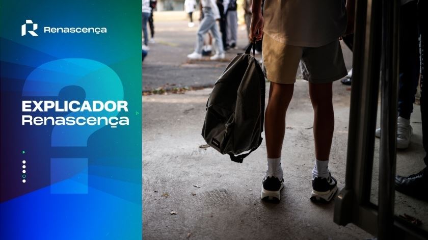 Como uma empresa vendeu cursos dentro de escolas?