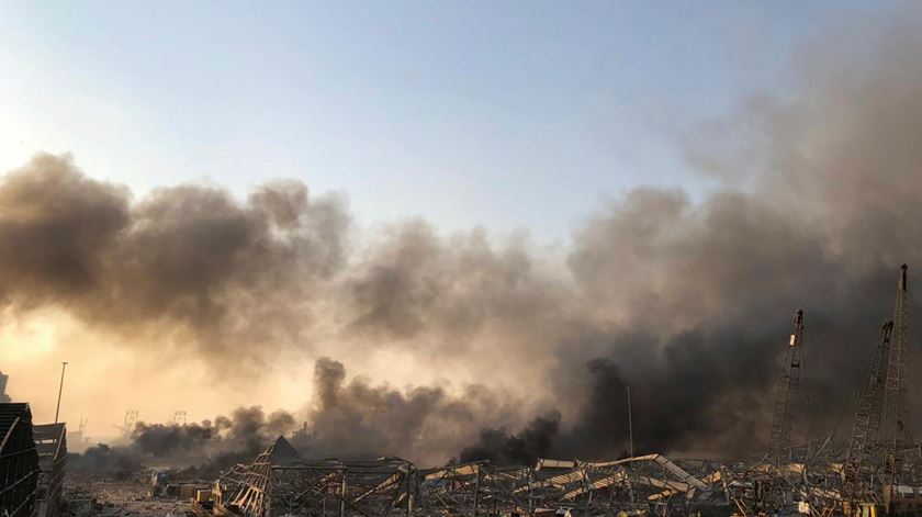 Explosão no porto de Beirute, capital do Líbano, provoca pelo menos 70 mortos. Foto: Issam Abdallah/Reuters