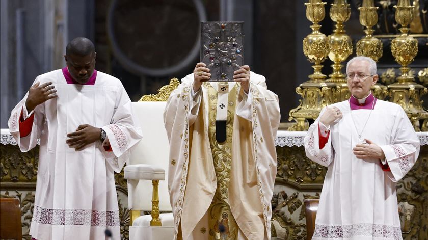 "Nesta hora sombria da história", Papa pede aos sacerdotes “unidade e paz"