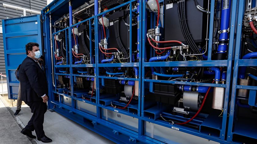 Banco de Portugal estima até mais 2% de crescimento em 2026 graças à 'bazuca'