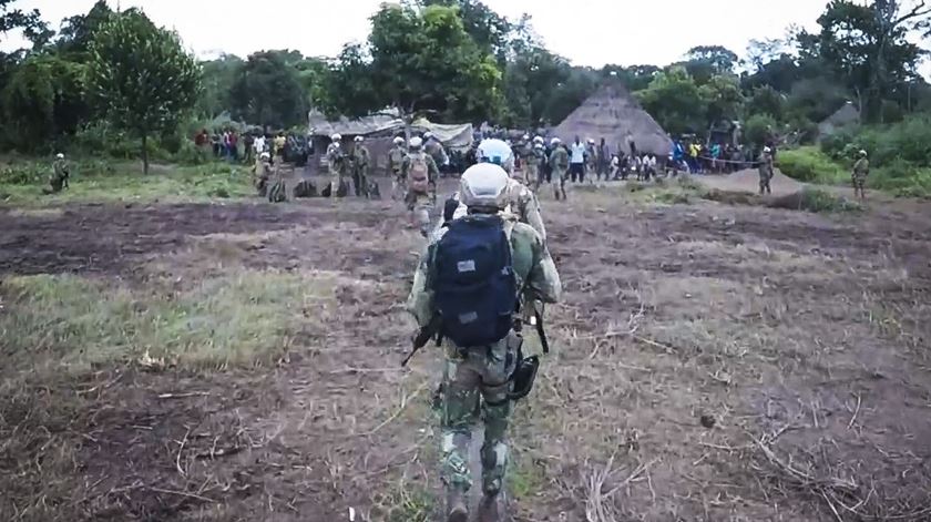 operação paraquedistas na republica centro africana - imagem_ frame de vídeo das forças armadas portuguesas