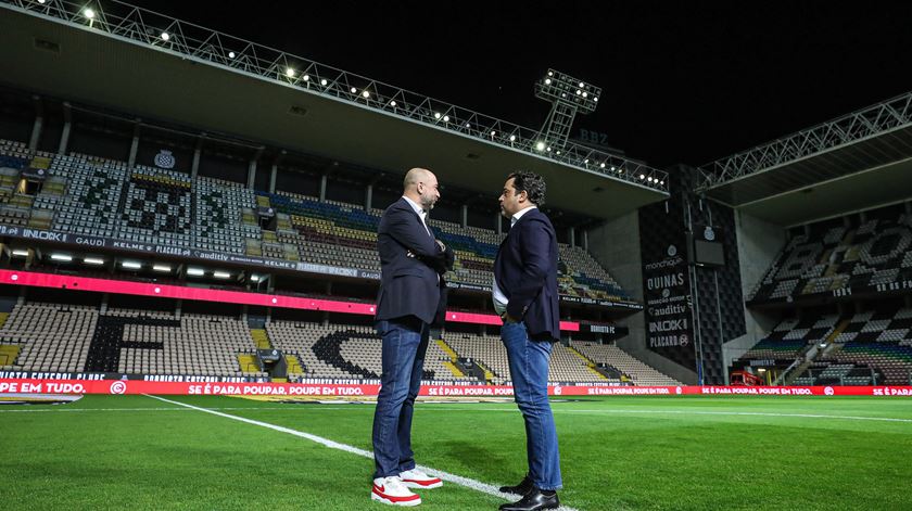 Um “líder ausente” que “aposta dinheiro que o clube não tem”. A pegada de Gérard López antes do Boavista