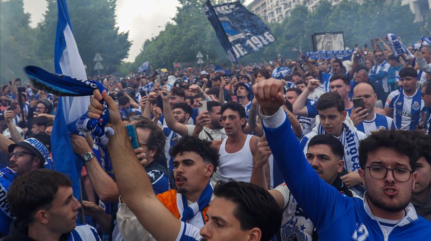FC Porto campeão recebido na câmara a 16 de maio