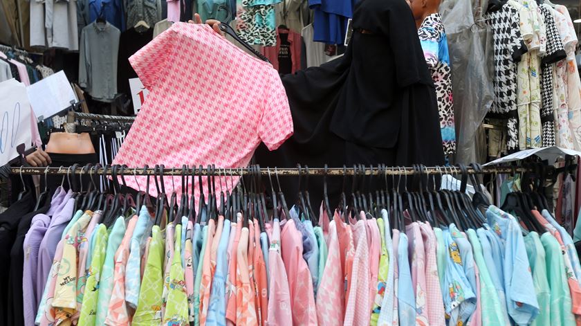 Contrafação. Mais de 90 milhões apreendidos em produtos alimentares falsificados na UE