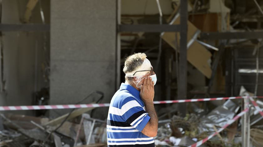 Mais de 4 mil pessoas ficaram feridas na explosão e as autoridades ainda procuram sobreviventes e corpos sob os escombros. Foto: Wael Hamzeh/EPA