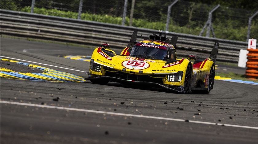 Ferrari vence 24 Horas de Le Mans pelo terceiro ano consecutivo