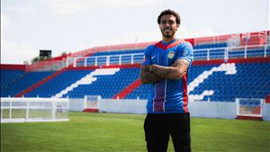 Alverca contrata avançado no fecho do mercado