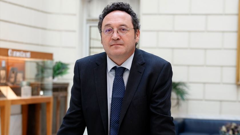 Procurador-geral de Espanha demite-se após condenação do Supremo Tribunal