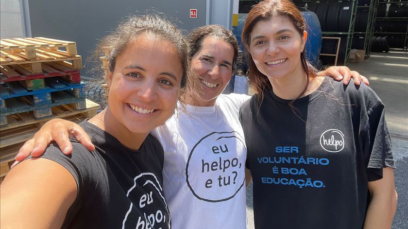 Helpo envia contentor com toneladas de bens para Moçambique