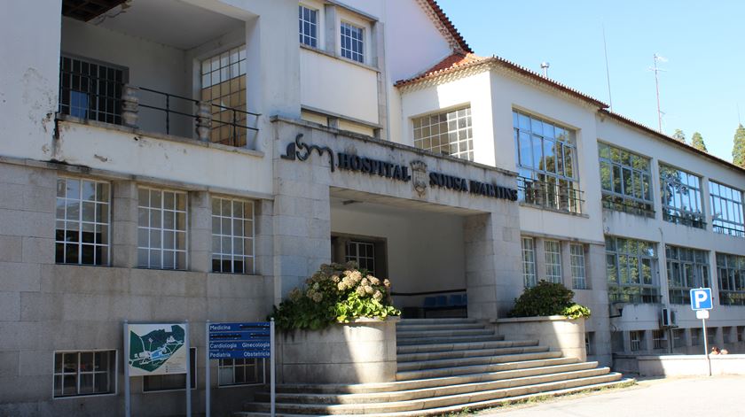 “Ninguém atende ninguém”. Utentes revoltados na ULS da Guarda