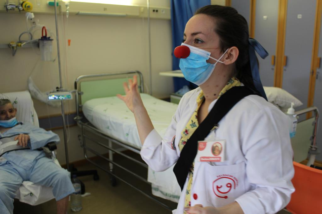 Postais de Natal cantados para “espalhar sorrisos” nos hospitais