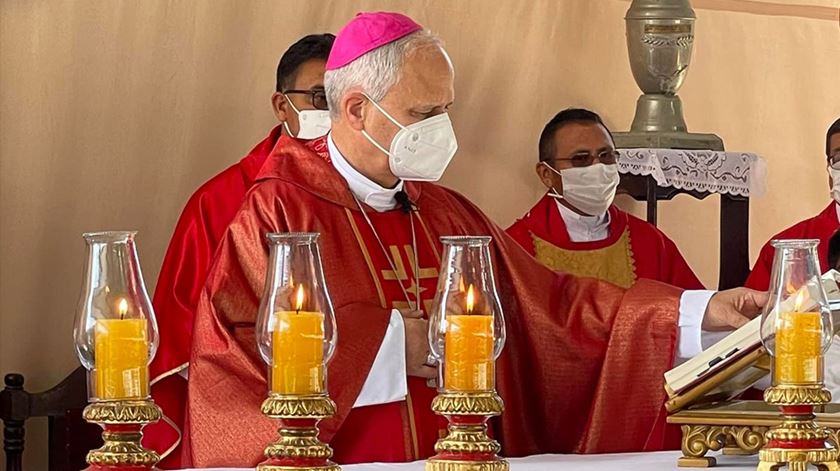 Fotografia do cardeal Prevost, agora Papa Leão XIV. Foto: Facebook da Diocese de Chiclayo