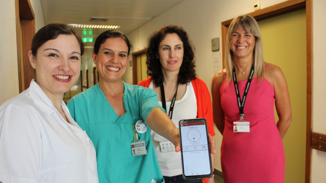 Alguns elementos da equipa multidisciplinar por detrás da app, Cristina Costeira, Helena Domingues, Piedade Leão e Fátima Marques. Foto: Liliana Carona/RR Alguns elementos da equipa multidisciplinar por detrás da app, Cristina Costeira, Helena Domingues, Piedade Leão e Fátima Marques. Foto: Liliana Carona/RR