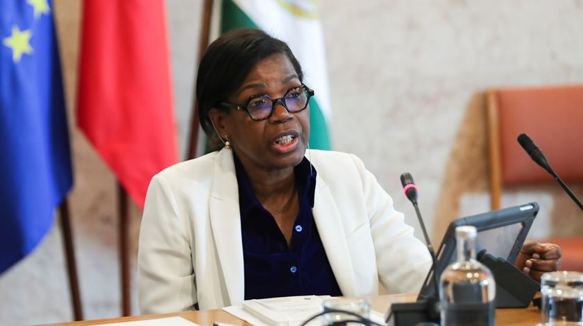 Ministra da Justiça, Francisca van Dunem, ouvida no Parlamento. Foto Miguel A. Lopes Lusa