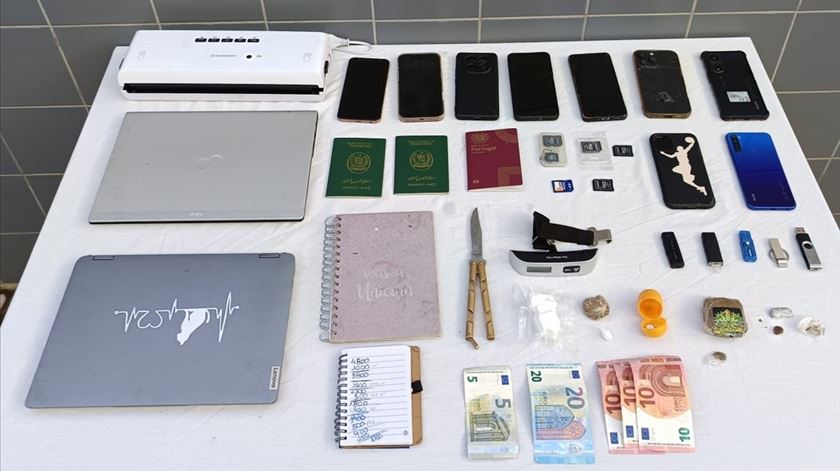 Sete detidos em Odemira com mais de 200 doses de droga apreendidas