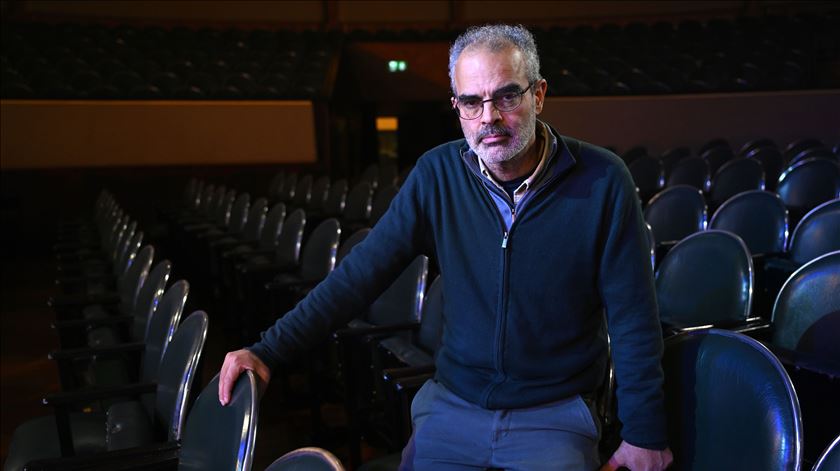 Gonçalo M. Tavares sente "grande alegria" e surpresa com Formentor que põe "fasquia altíssima"