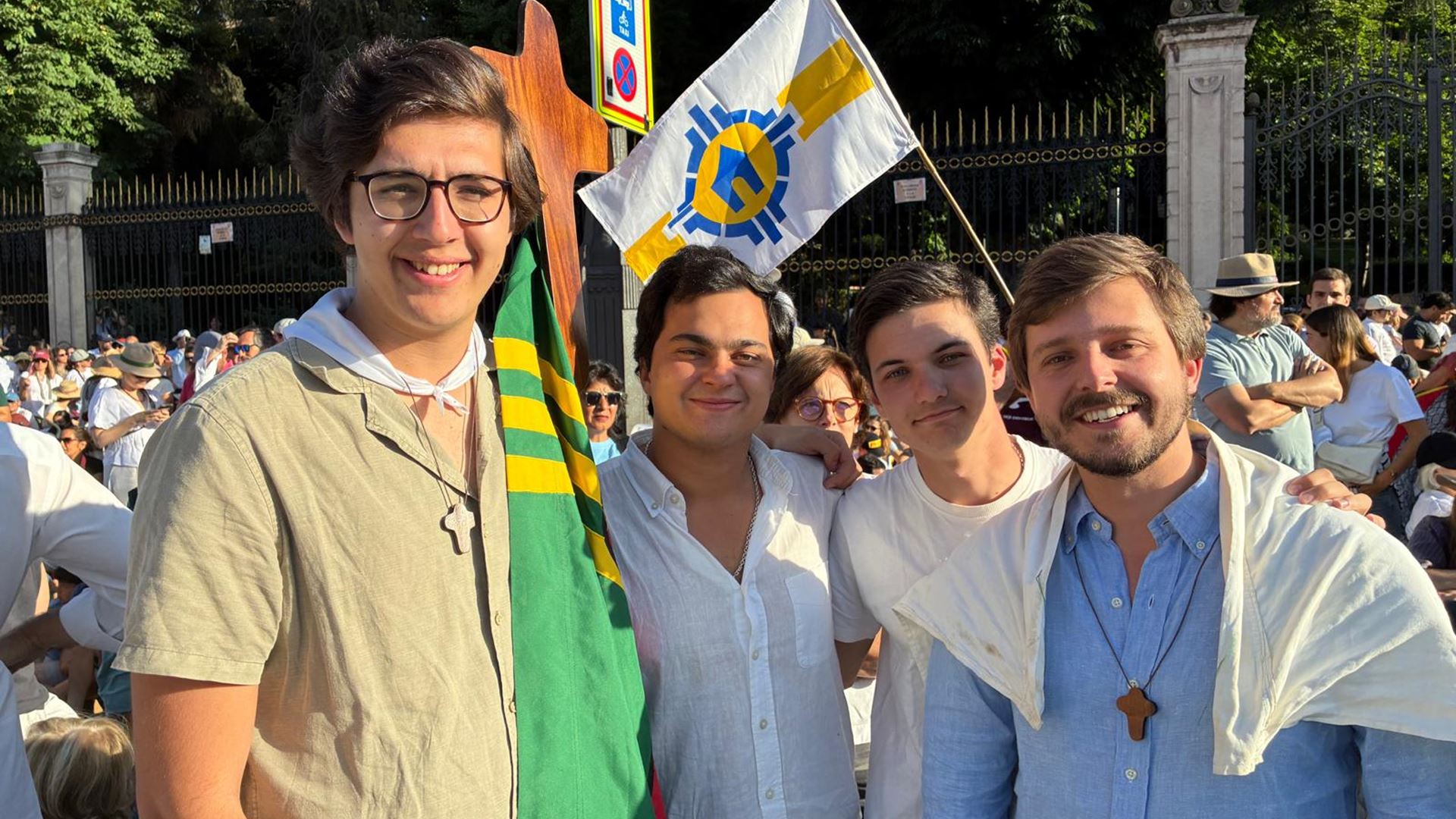 “Só mesmo Jesus para termos 600 mil jovens ajoelhados e a ad