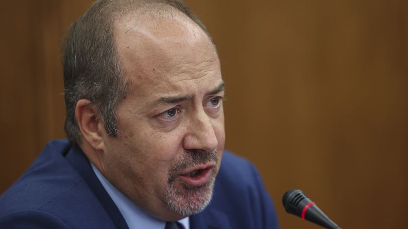 Novo governador do Banco de Portugal deve "centrar a sua ação no sistema financeiro"