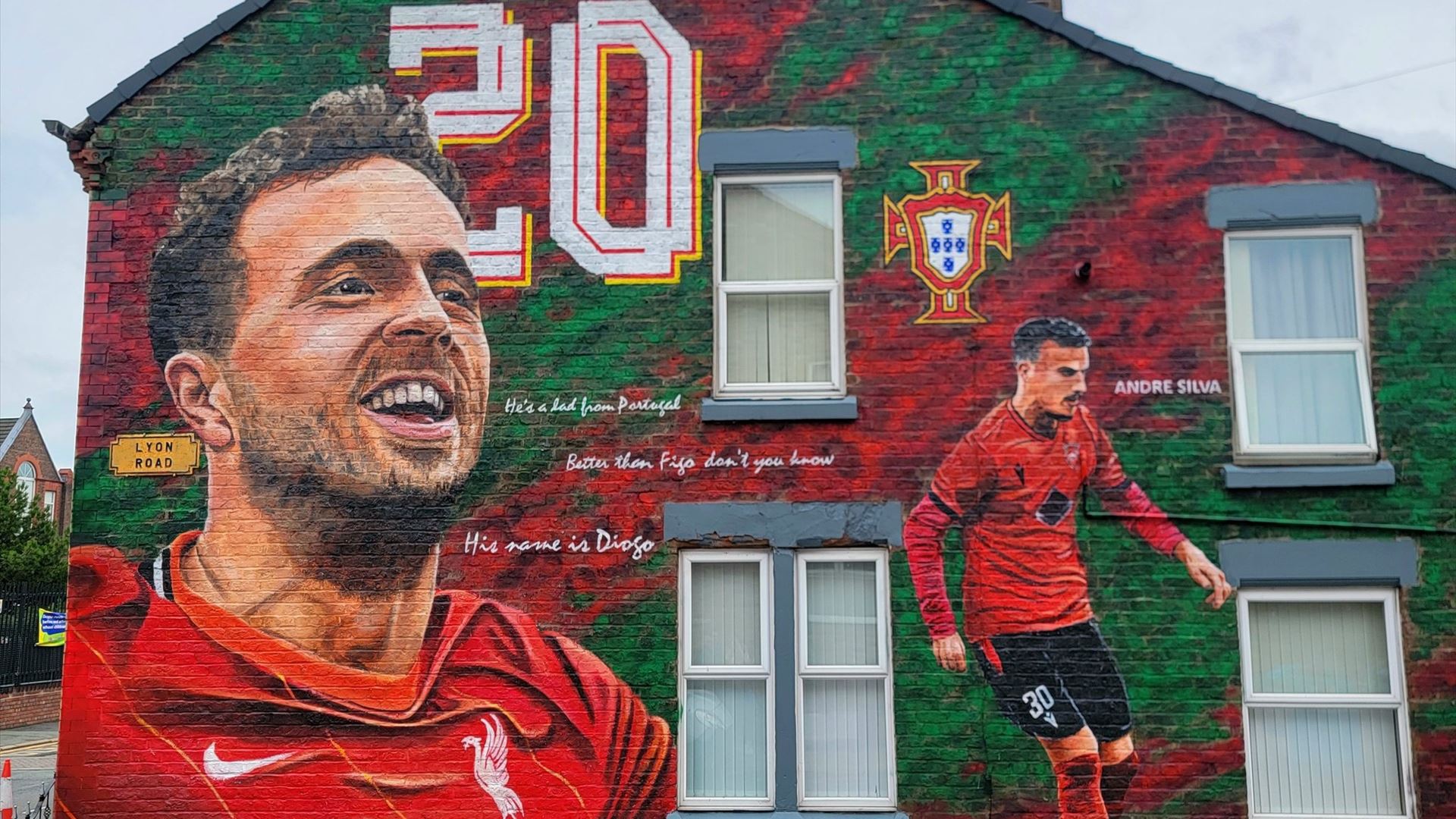 Liverpool dobil nov mural v čast Diogu Joti in Andréju Silvi