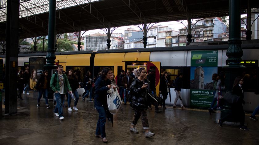 comboios passe social unico cp metro area metropolitana porto Foto: Hélio Carvalho/RR