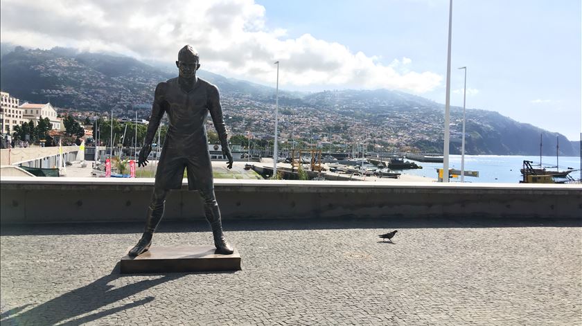 Museu confirma vandalismo à estátua de Cristiano Ronaldo e remete investigação para PSP