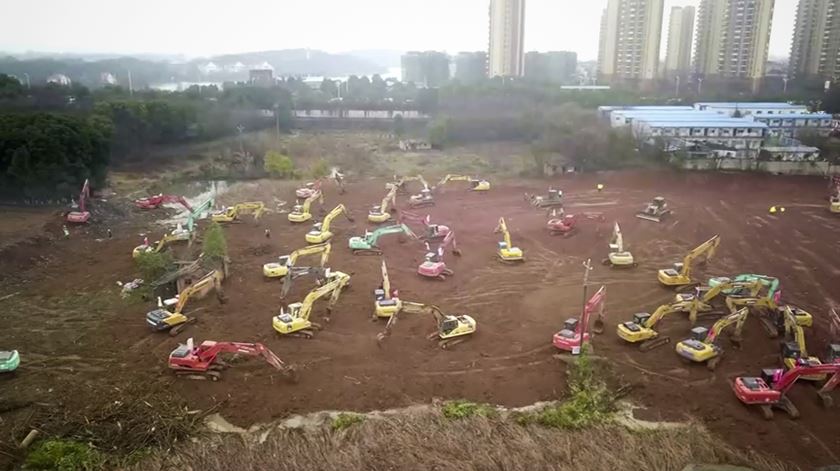 O primeiro hospital começou a ser construído na sexta-feira. Foto: Reuters