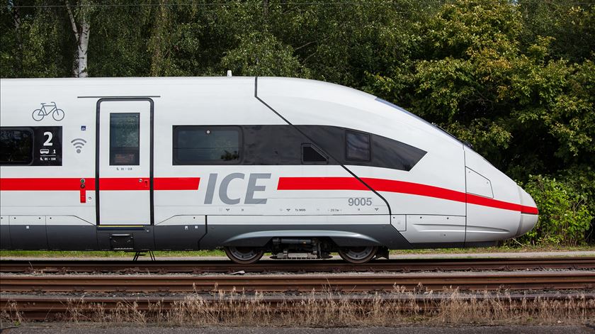 ICE 4, versão do modelo Siemens Velaro. Foto: Siemens