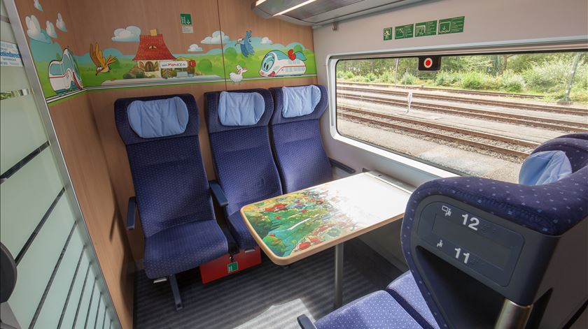 Compartimento para famílias com crianças no ICE 4 da Deutsche Bahn. Foto: Siemens