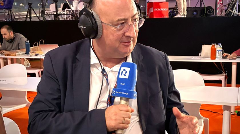 Ministro da Agricultura espera "bom senso" do Chega e PS para viabilizar OE
