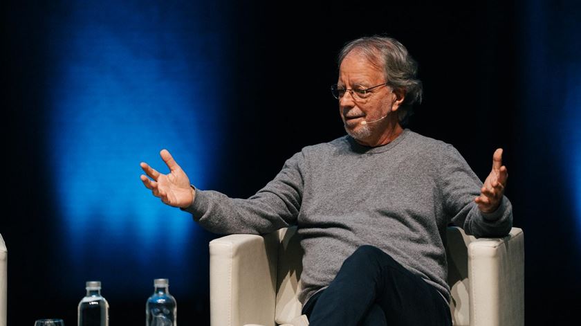 Mia Couto considera que “precisamos de um Papa assim”