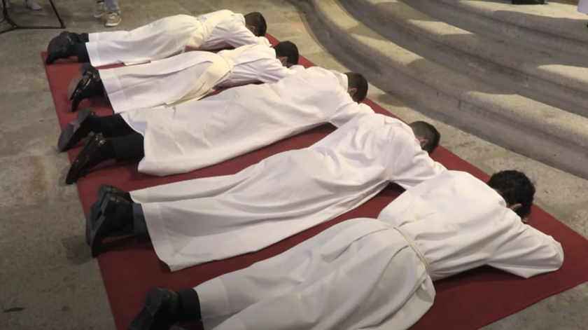 D. Rui Valério vai ordenar um padre e treze diáconos