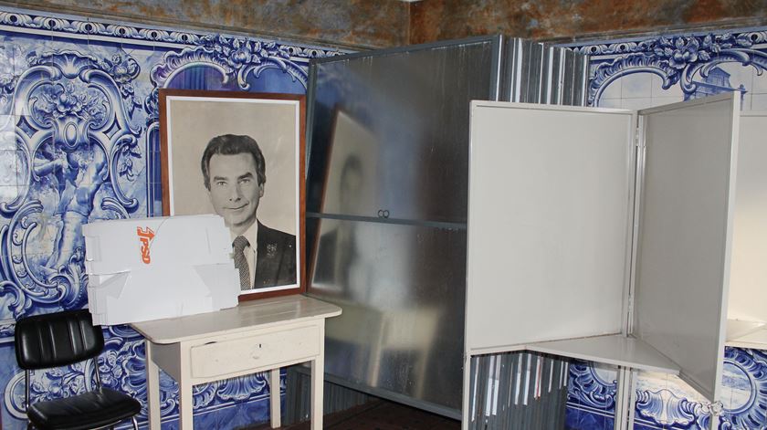 "Emoção” e “dias atarefados”. Como se preparam as eleições internas do PSD?