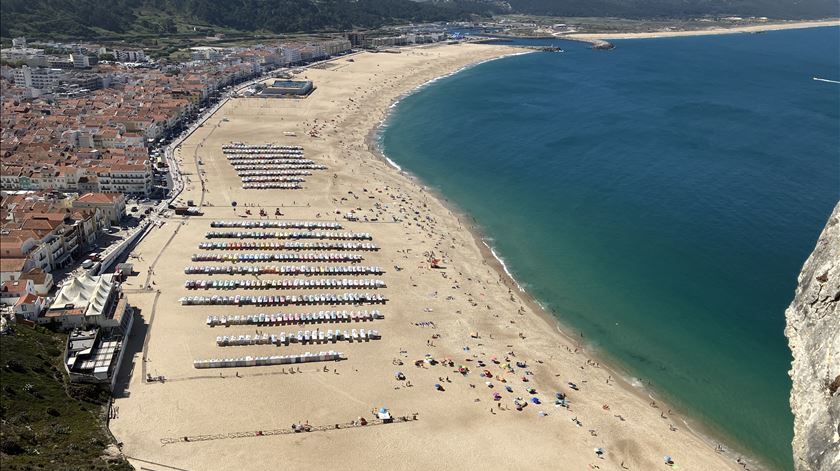 Autarca admite "tentativa de sabotagem" na praia da Nazaré