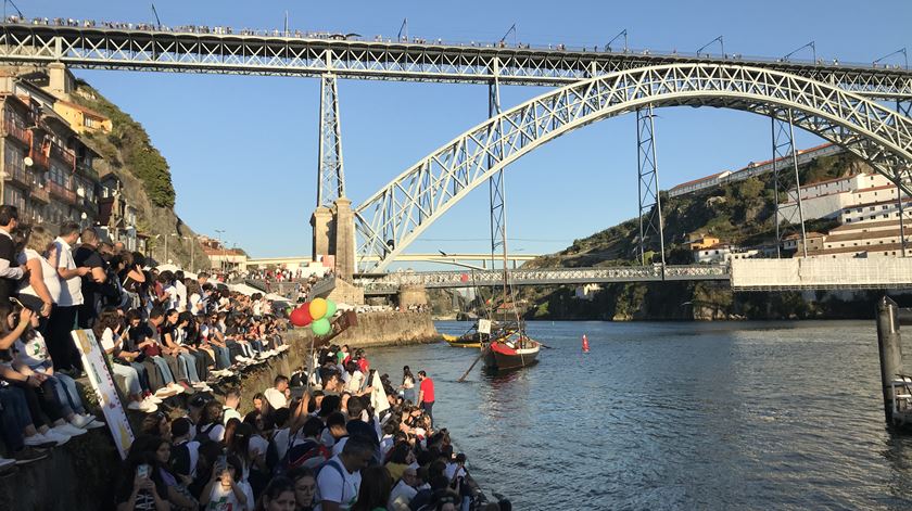 Festa de São João: que ruas vão estar cortadas ao trânsito no Porto?