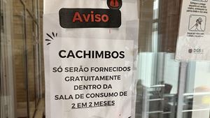 "Tem de haver mais investimento público"