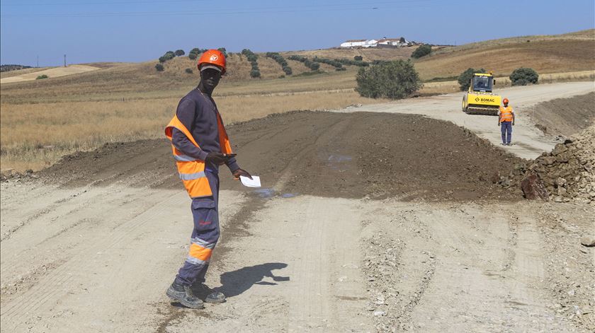 “Ou aceitam imigração ou aceitam perder reformas”