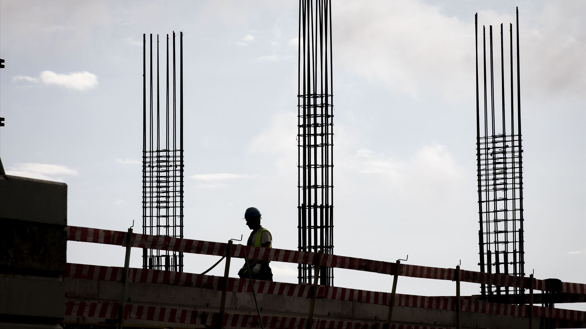 Imigranti v Evropi, še posebej na Portugalskem, prejemajo bistveno nižje plače in se soočajo z birokratskimi ovirami