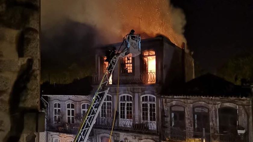 Foto: "Porto. O lado abandonado da cidade/Facebook"