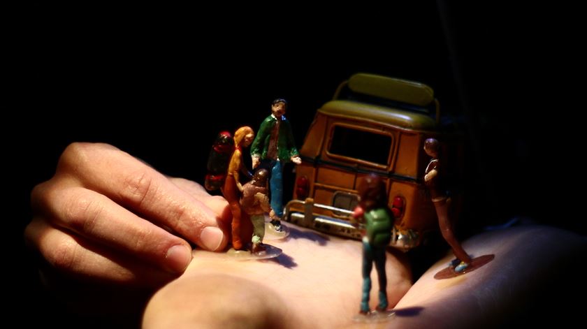 Ensaio Geral - Há marionetas em Lisboa, um livro com travo de "açucar" e o fado (mas não só fado) “inquieto” de Ricardo Ribeiro - 10/05/2019 Ensaio Geral - Há marionetas em Lisboa, um livro com travo de "açucar" e o fado (mas não só fado) “inquieto” de Ricardo Ribeiro - 10/05/2019