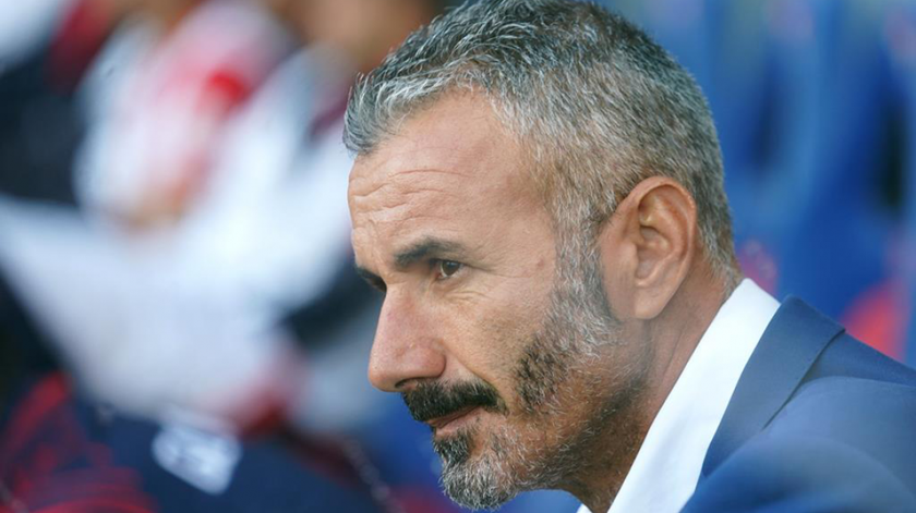 "Vamos tentar discutir o jogo". Ivo Vieira antevê a deslocação do Tondela à Luz